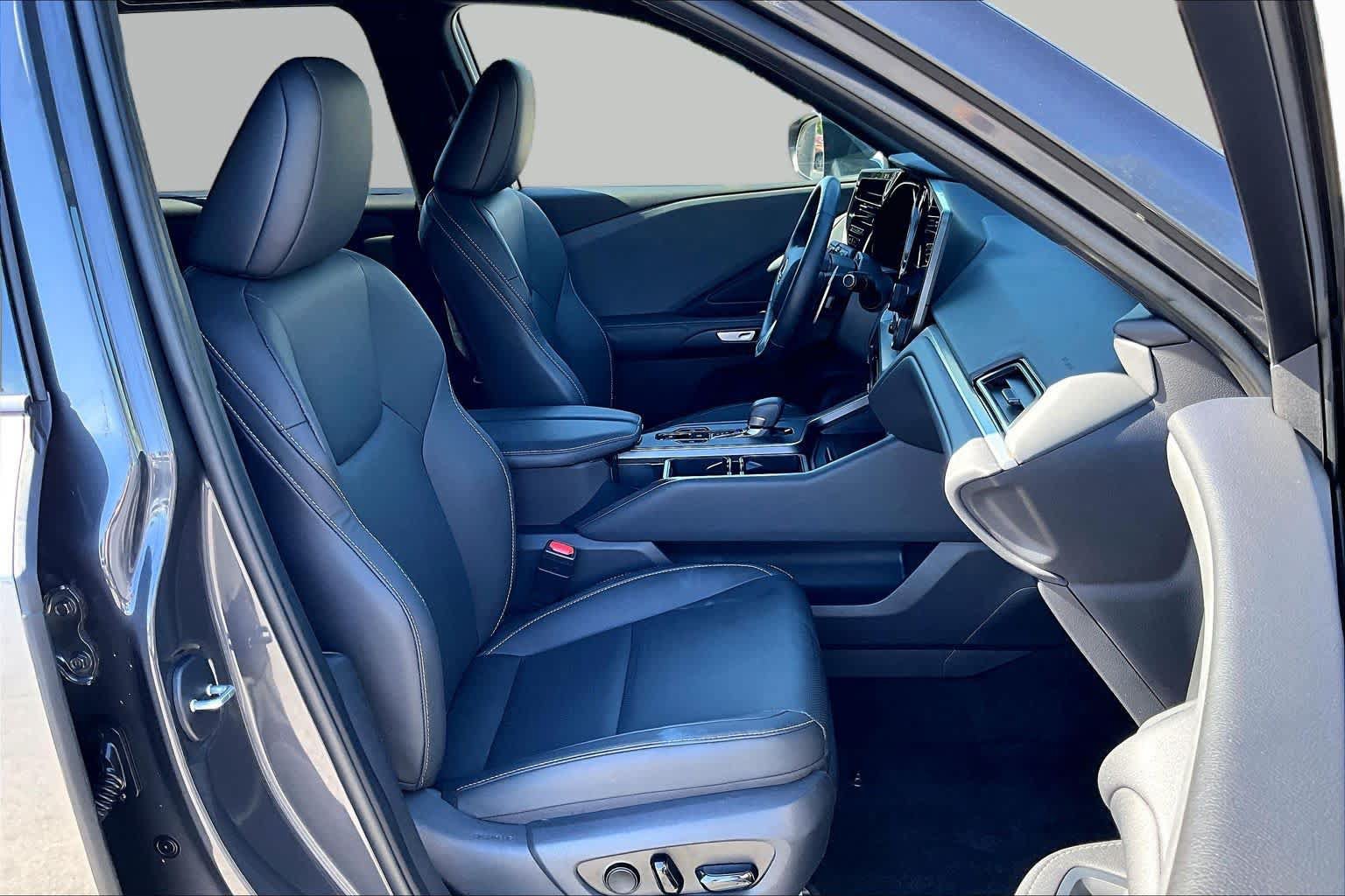 Used 2025 Lexus TX 350 FWD w/ Technology Package image 8