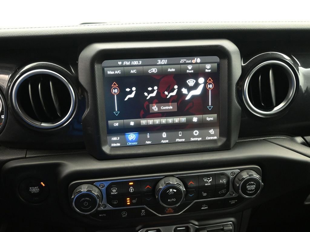 Used 2023 Jeep Wrangler Altitude image 17