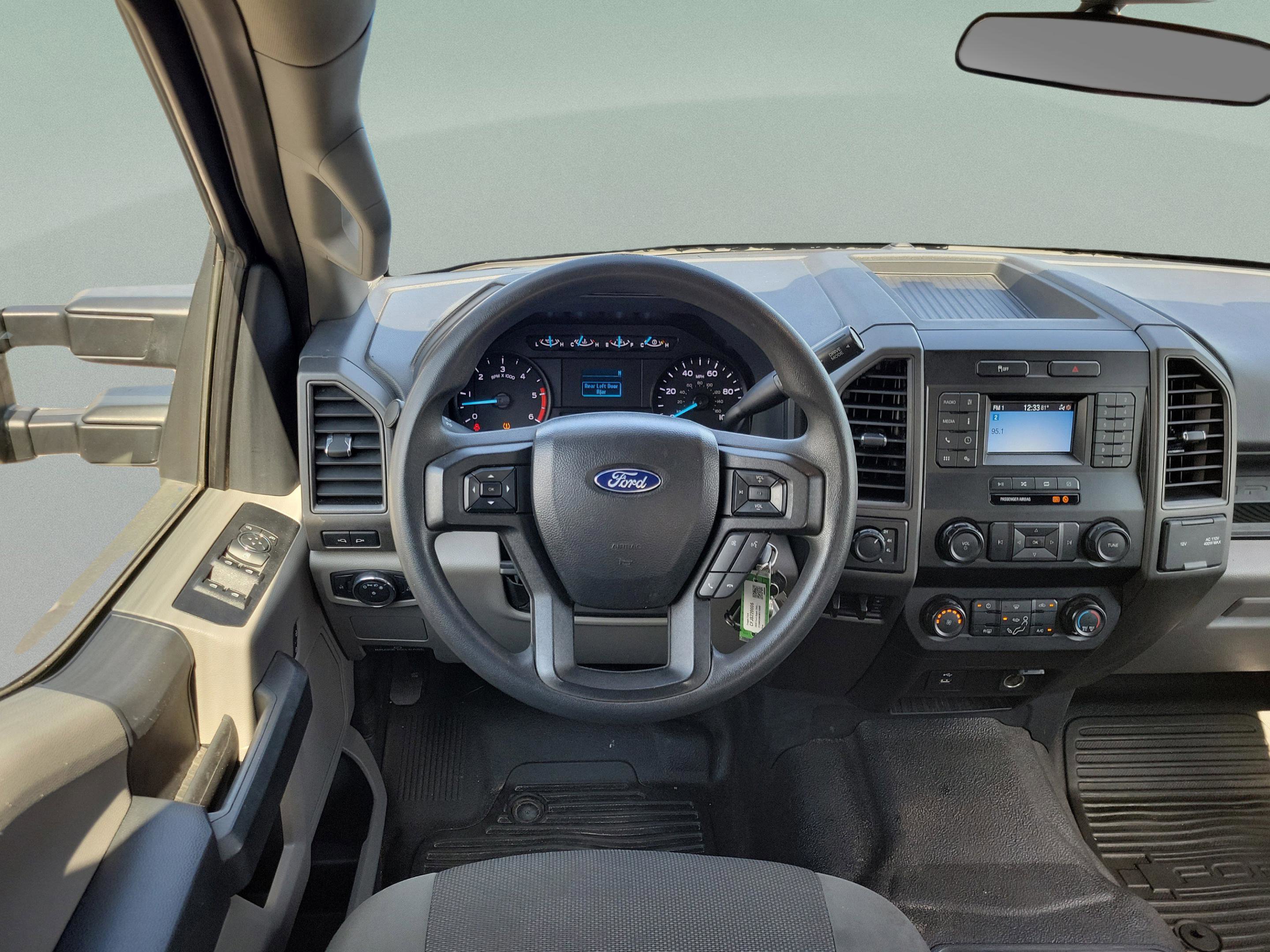 Used 2022 Ford F350 XL w/ Power Equipment Group AWD/4WD image 15