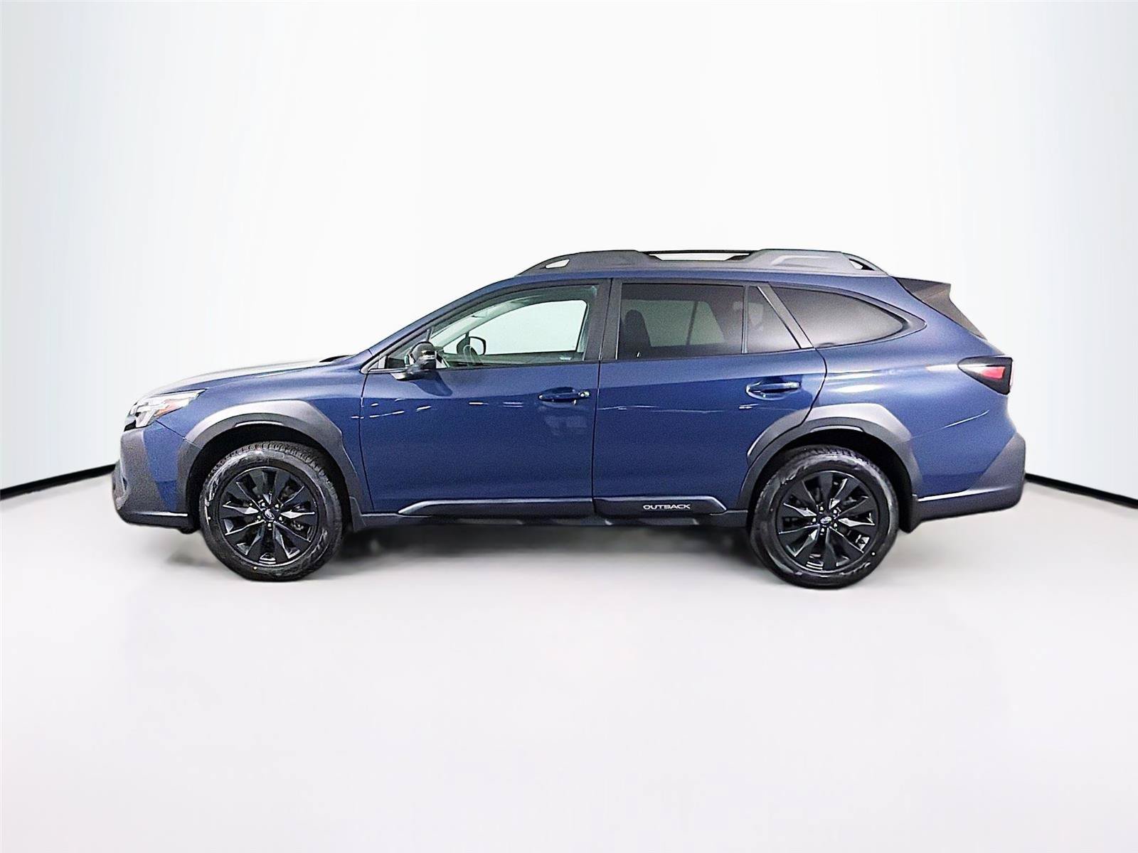 Used 2023 Subaru Outback Onyx Edition AWD/4WD image 8