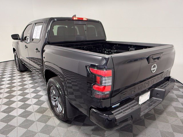Used 2025 Nissan Frontier SV RWD image 12