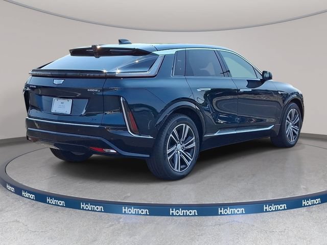 New 2026 Cadillac Lyriq Luxury w/ LPO, Floor Liner Package AWD/4WD image 3
