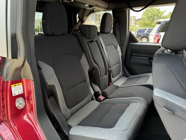 Used 2025 Ford Bronco Big Bend AWD/4WD image 32
