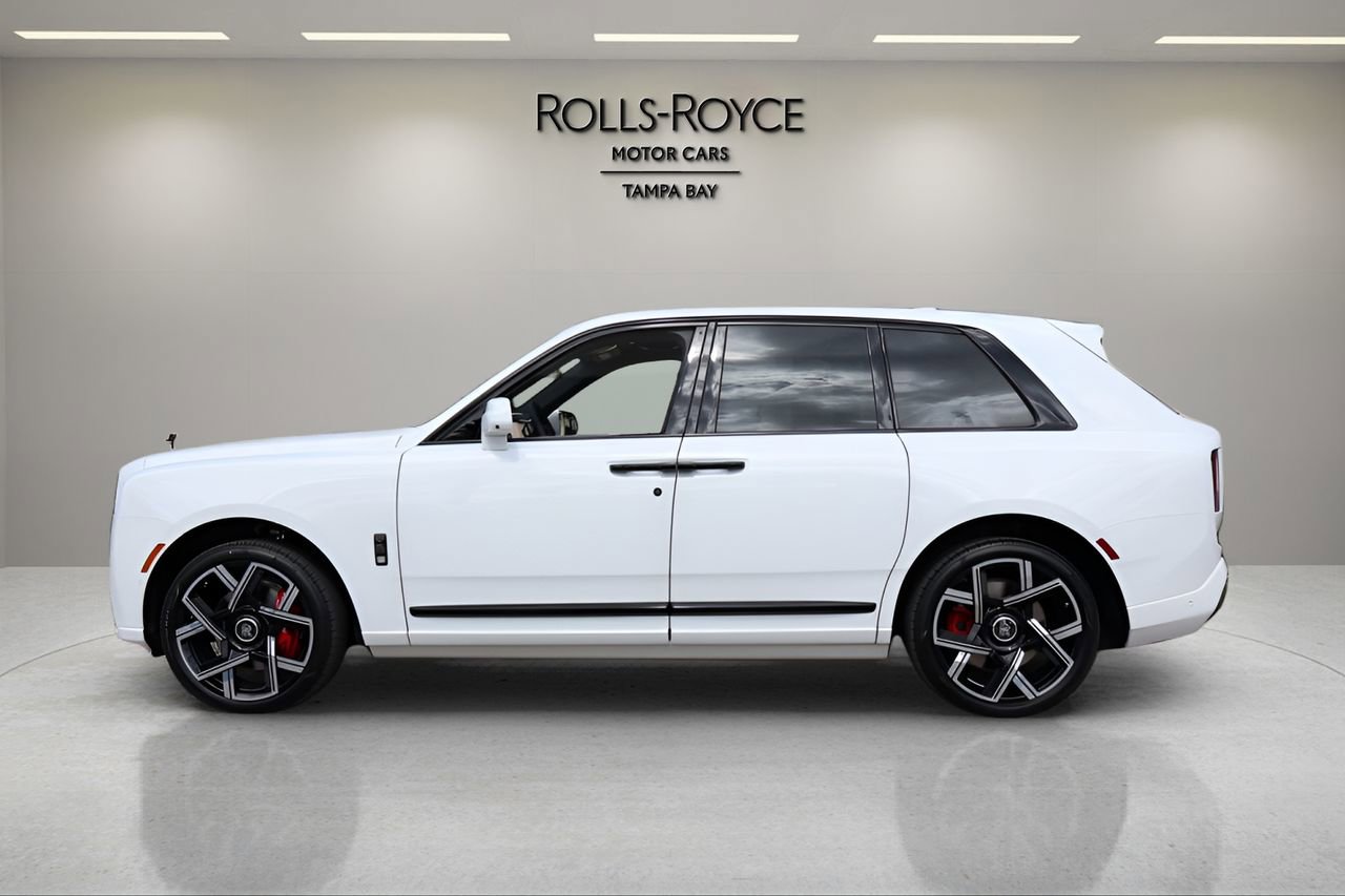 New 2026 Rolls-Royce Cullinan Black Badge AWD/4WD image 3