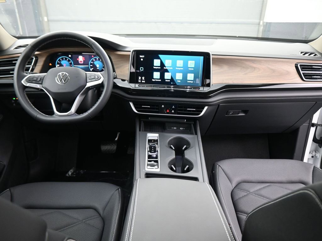 New 2026 Volkswagen Atlas SE image 43