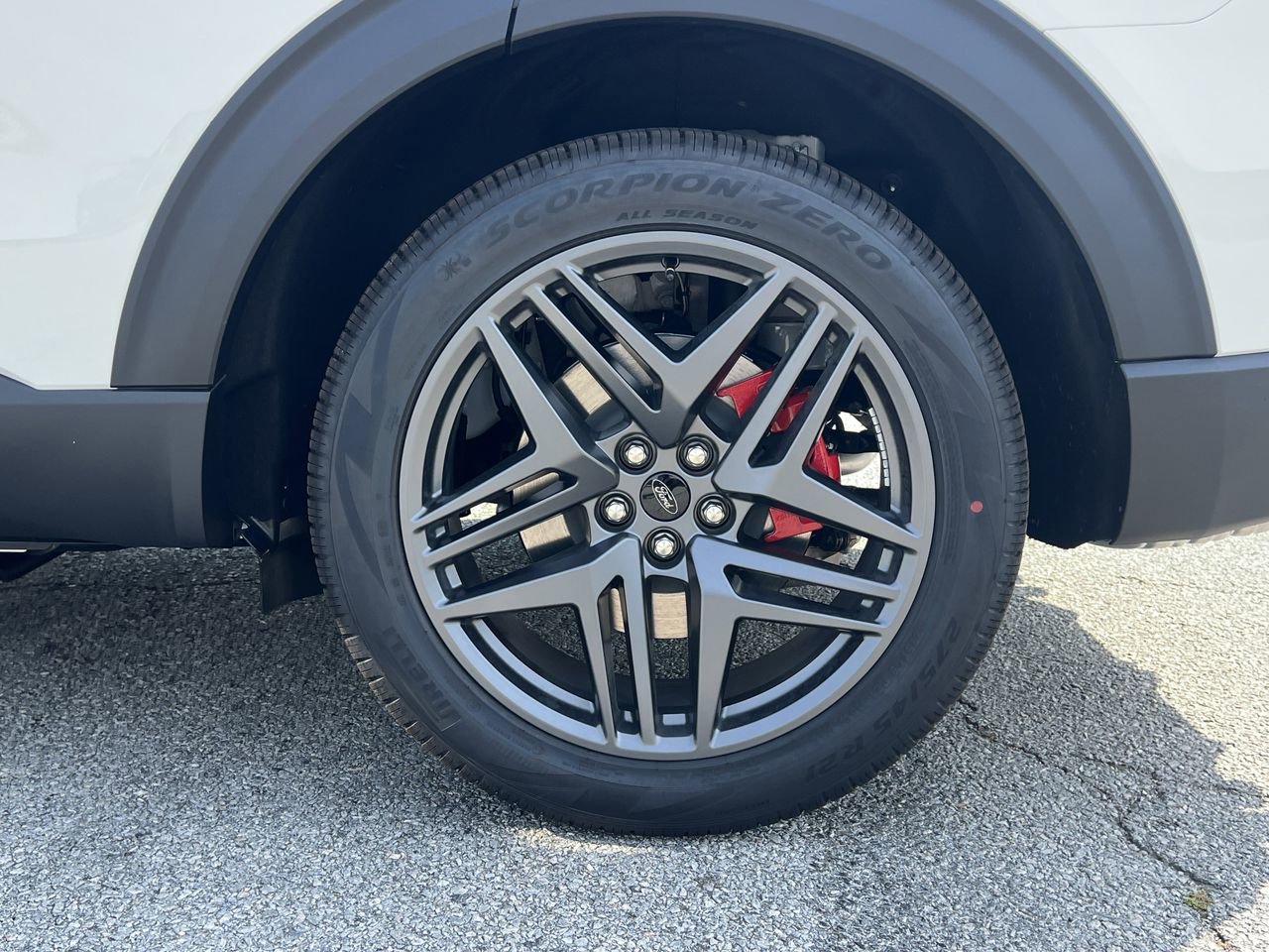 New 2026 Ford Explorer ST AWD/4WD image 31