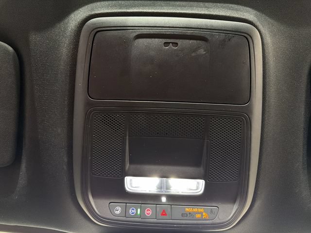 Certified 2025 Buick Enclave Preferred w/ LPO, Floor Liner Package AWD/4WD image 22