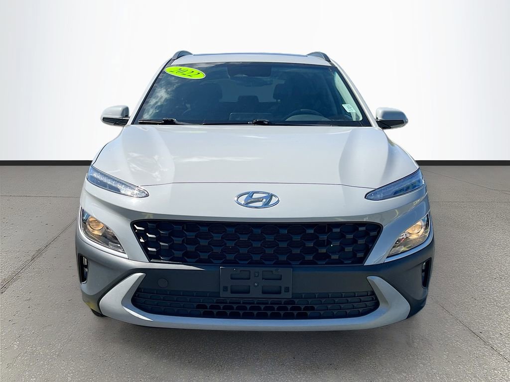 Used 2022 Hyundai Kona SEL w/ Convenience Package AWD/4WD image 2