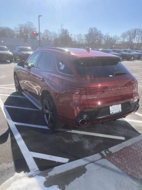 Used 2025 Genesis GV70 3.5T Sport w/ Sport Advanced Package image 4