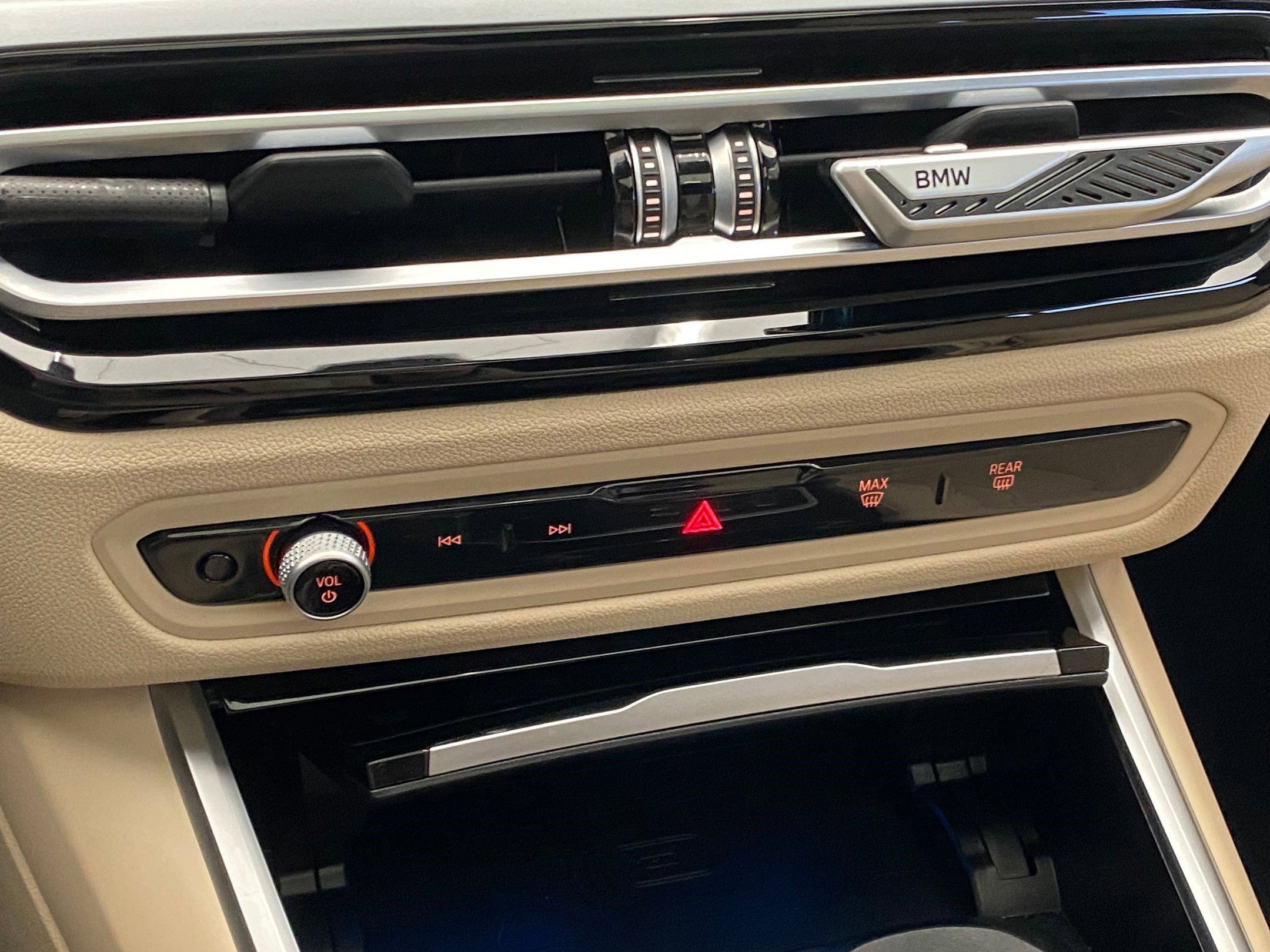 Certified 2023 BMW i4 eDrive35 w/ Premium Package image 28