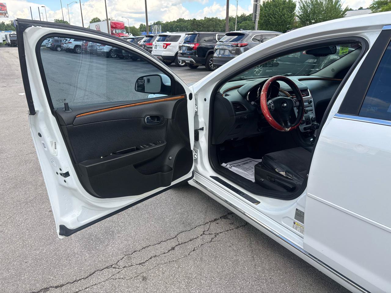 Used 2012 Chevrolet Malibu LT FWD image 14