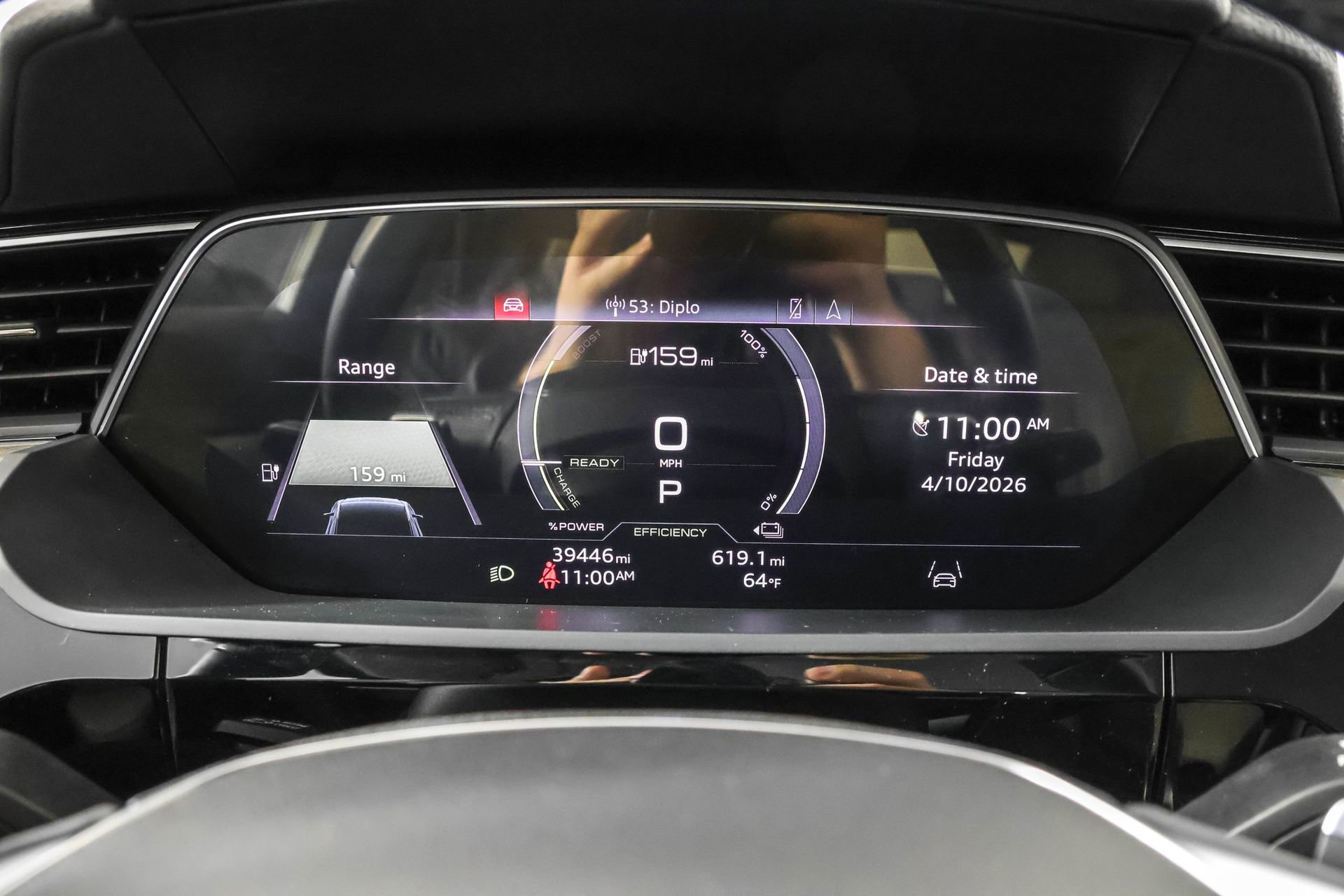 Used 2024 Audi Q8 e-tron Premium Plus w/ Premium Plus Package image 27