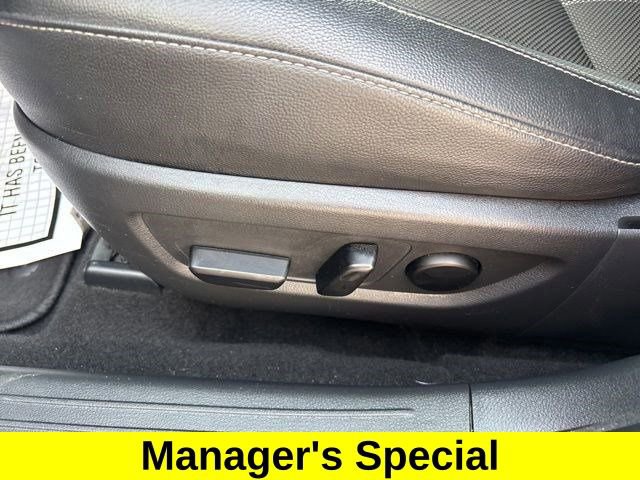 Used 2024 MAZDA CX-50 AWD 2.5 S w/ Preferred Package image 12