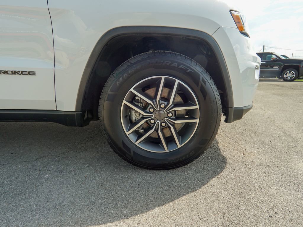 Used 2021 Jeep Grand Cherokee Limited w/ Luxury Group II AWD/4WD image 14