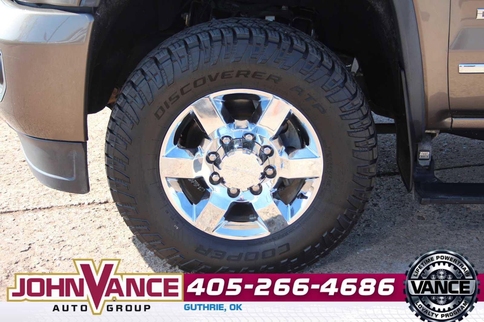 Used 2015 GMC Sierra 2500 Denali w/ Duramax Plus Package image 16