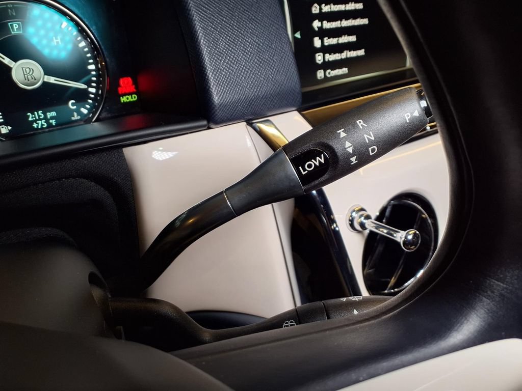 Used 2023 Rolls-Royce Cullinan AWD/4WD image 10