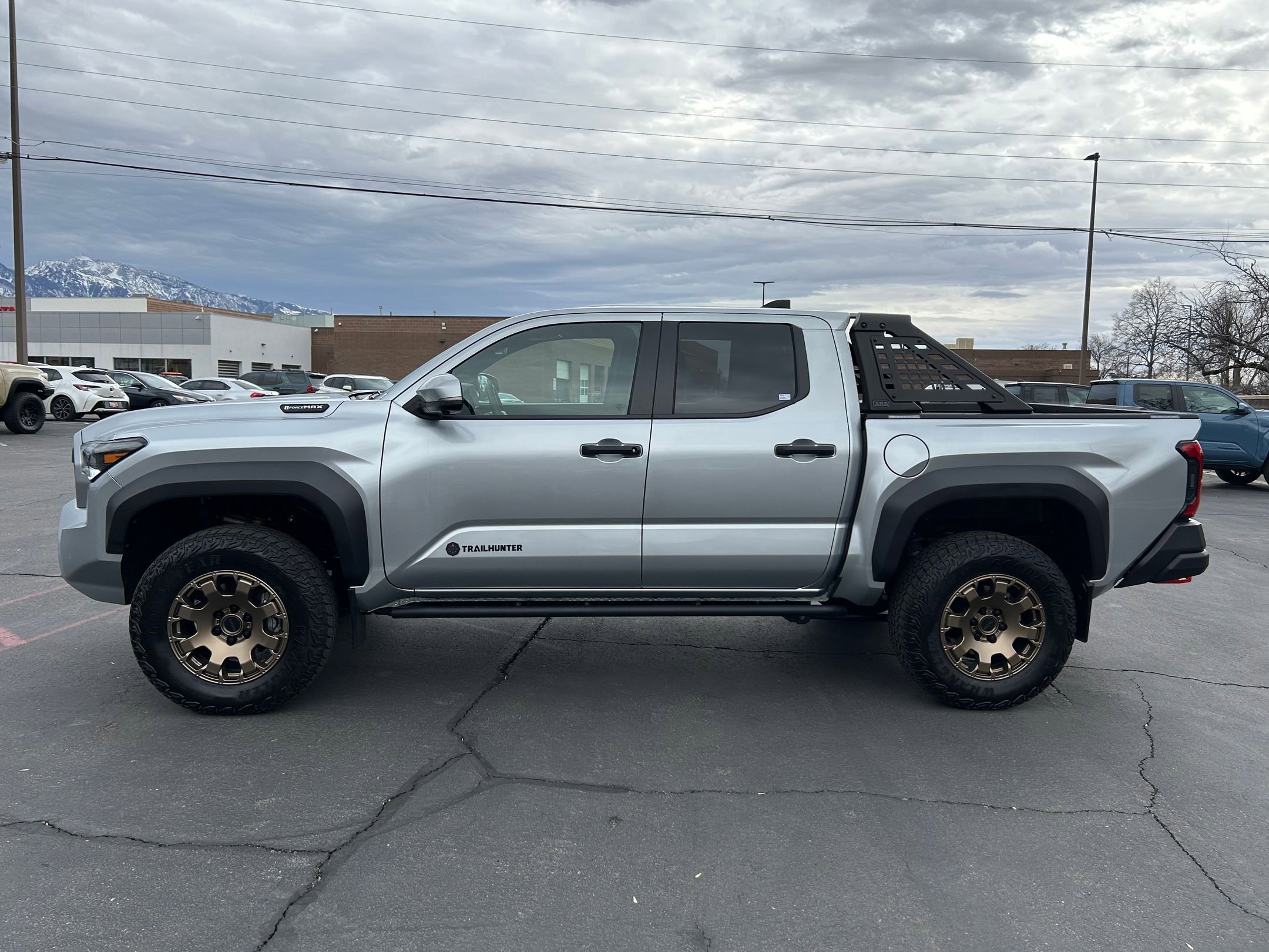 Used 2024 Toyota Tacoma Trailhunter image 2