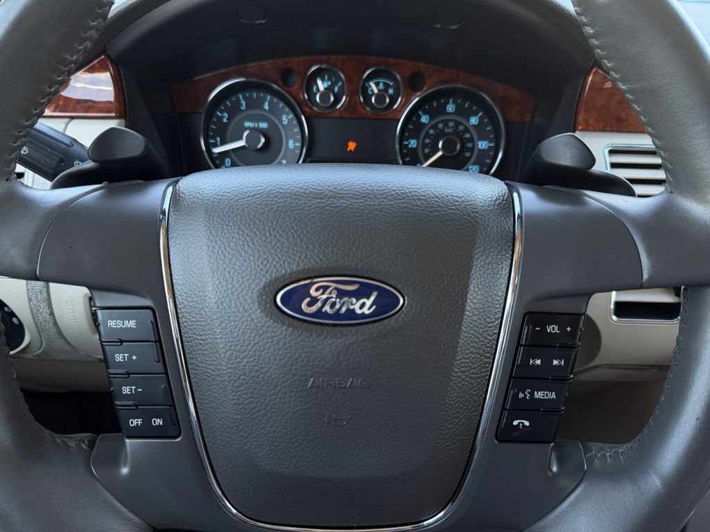 Used 2011 Ford Flex Limited w/ Rapid Spec Order Code AWD/4WD image 27
