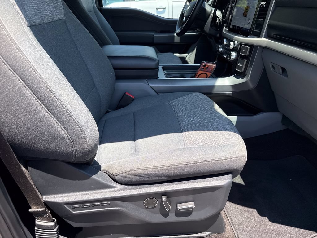 Used 2021 Ford F150 XLT w/ Equipment Group 302A High AWD/4WD image 13