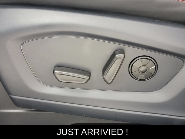 Used 2025 Ford Explorer ST AWD/4WD image 13