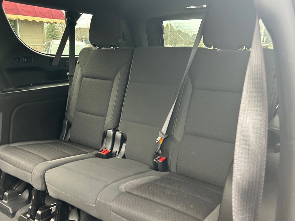 Used 2022 GMC Yukon XL SLE image 31