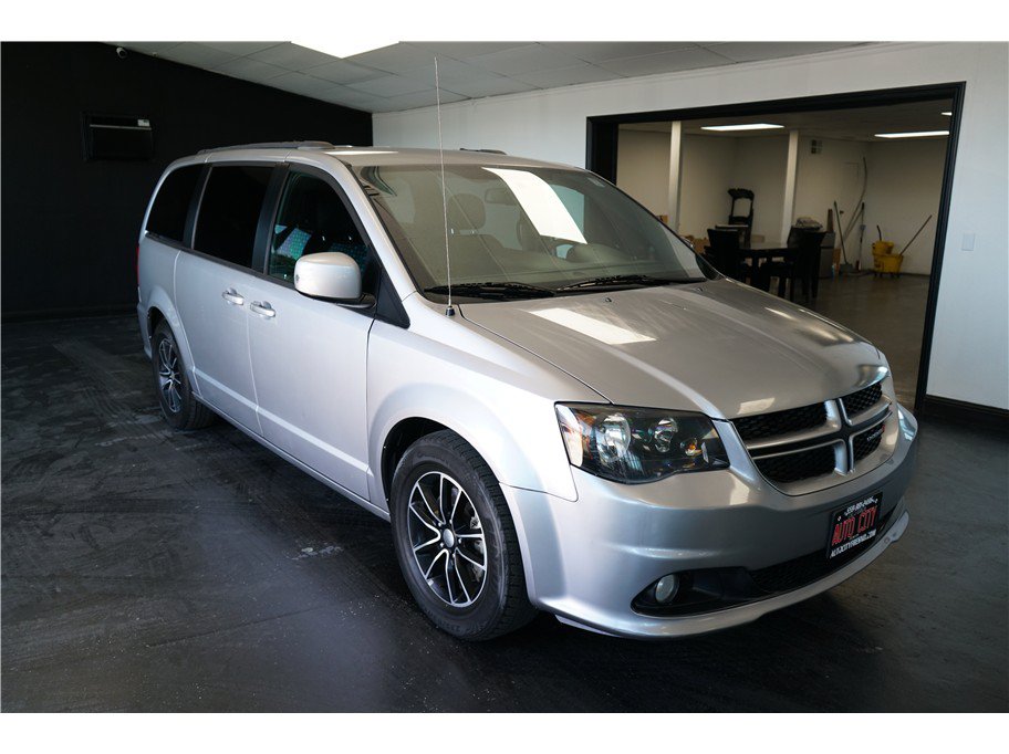 Used 2018 Dodge Grand Caravan GT FWD image 9