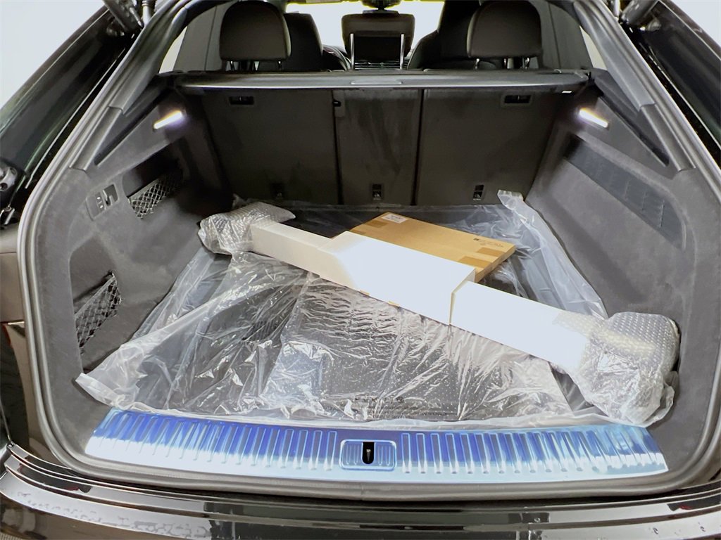 New 2026 Audi Q8 Prestige image 26