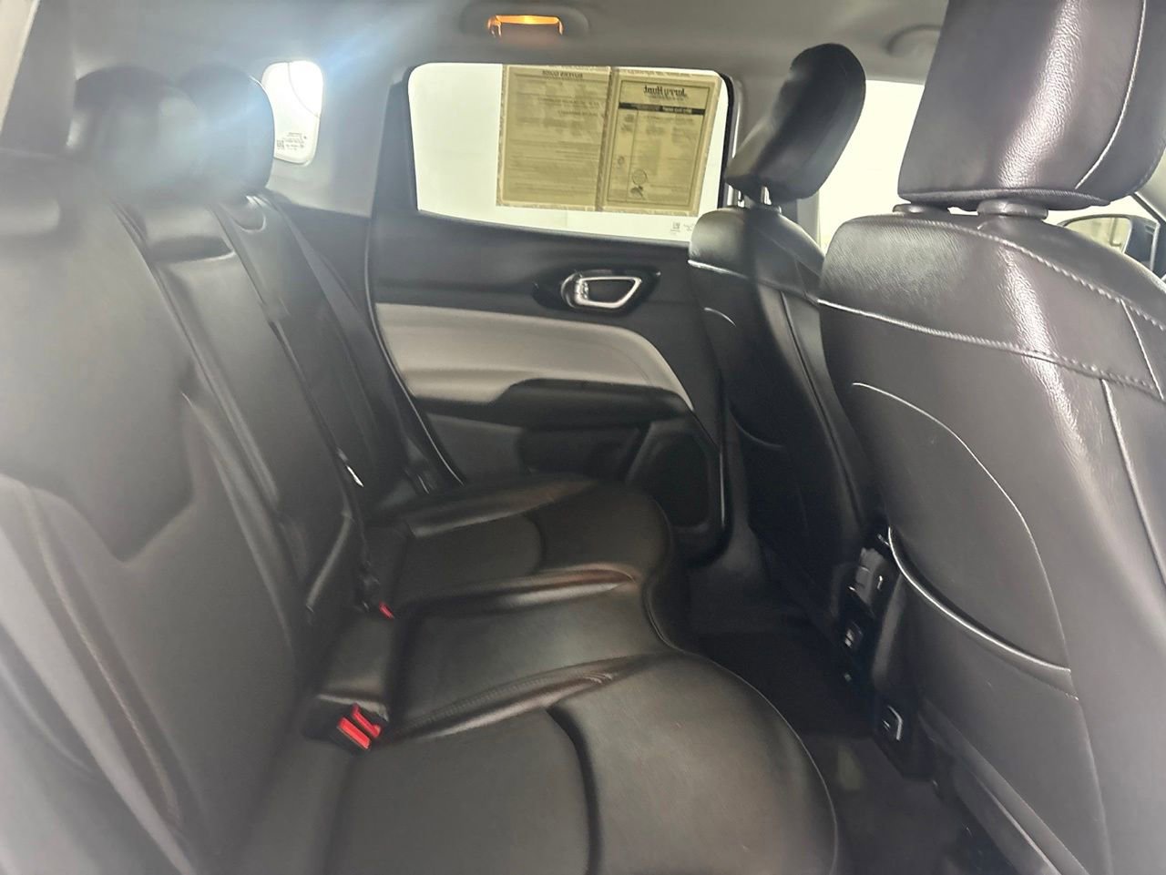 Used 2022 Jeep Compass Limited AWD/4WD image 22