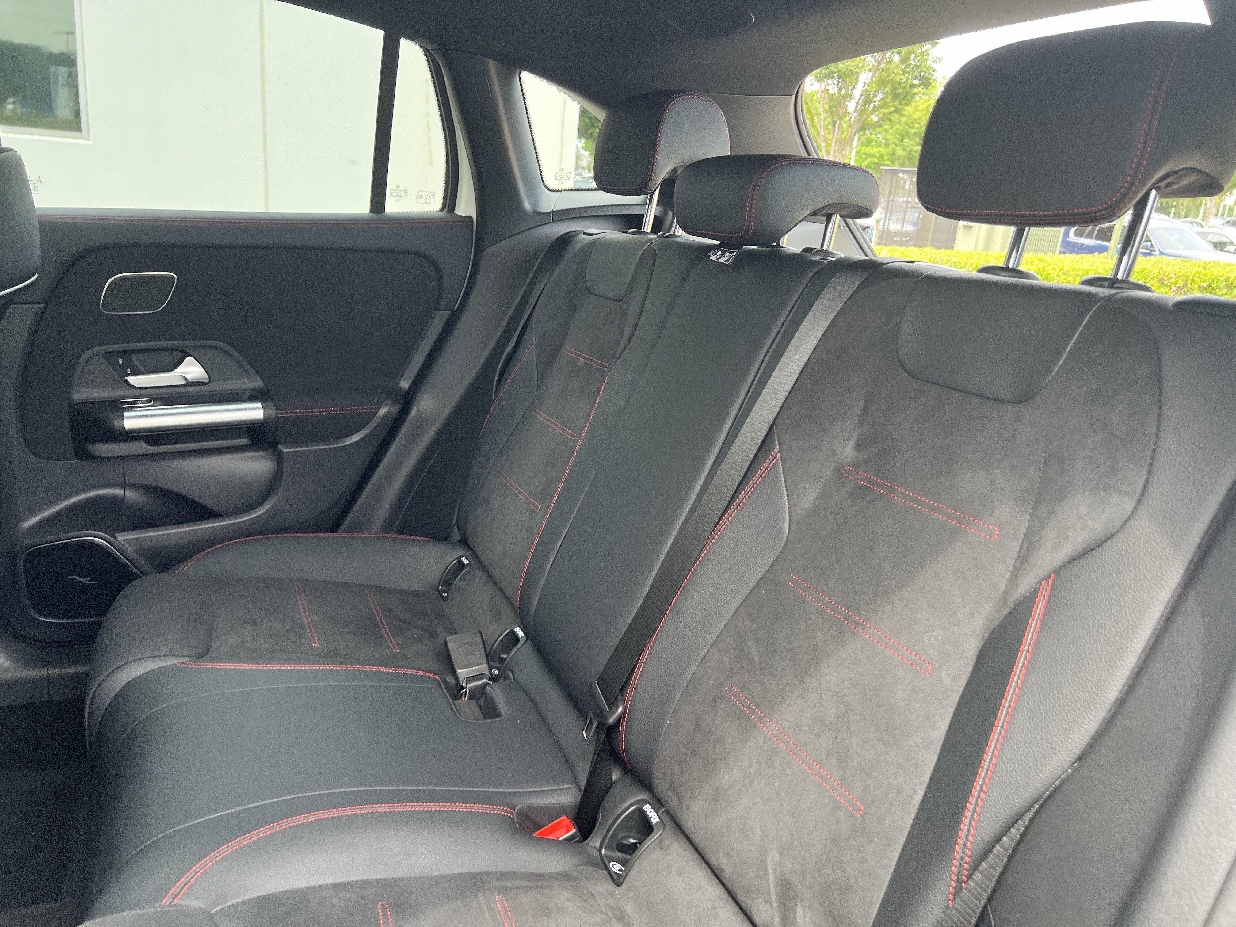 Certified 2024 Mercedes-Benz GLA 250 4MATIC image 33