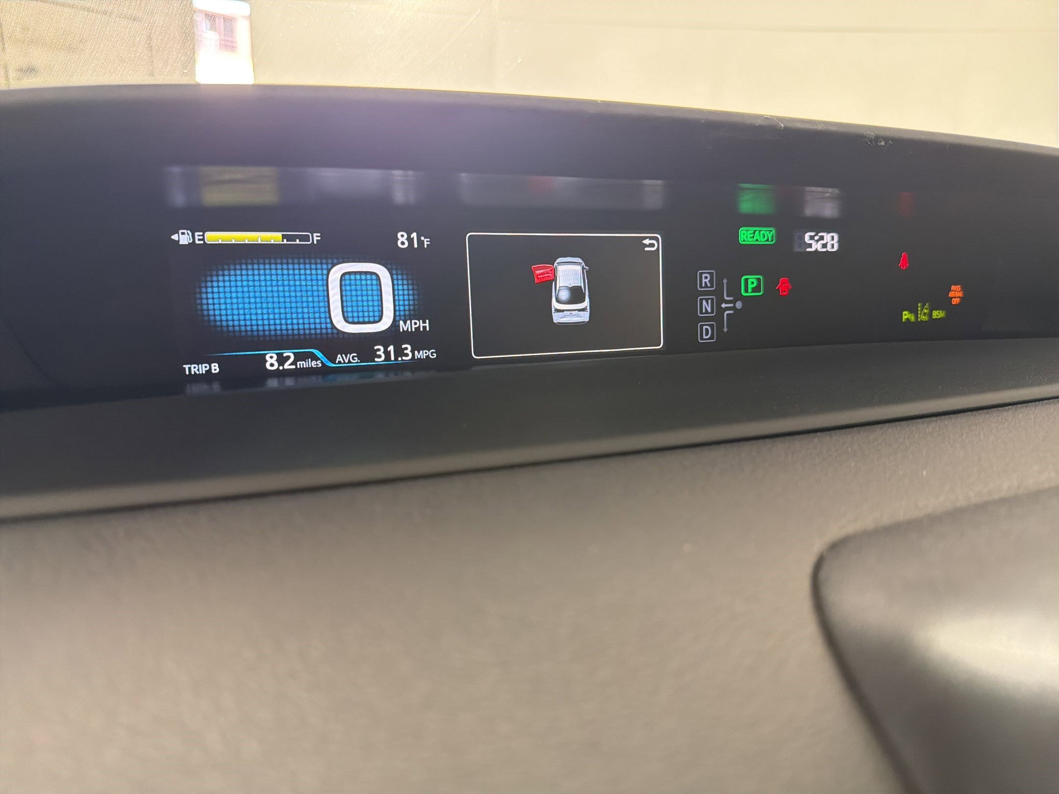 Used 2019 Toyota Prius XLE w/ Advanced Technology Package image 20