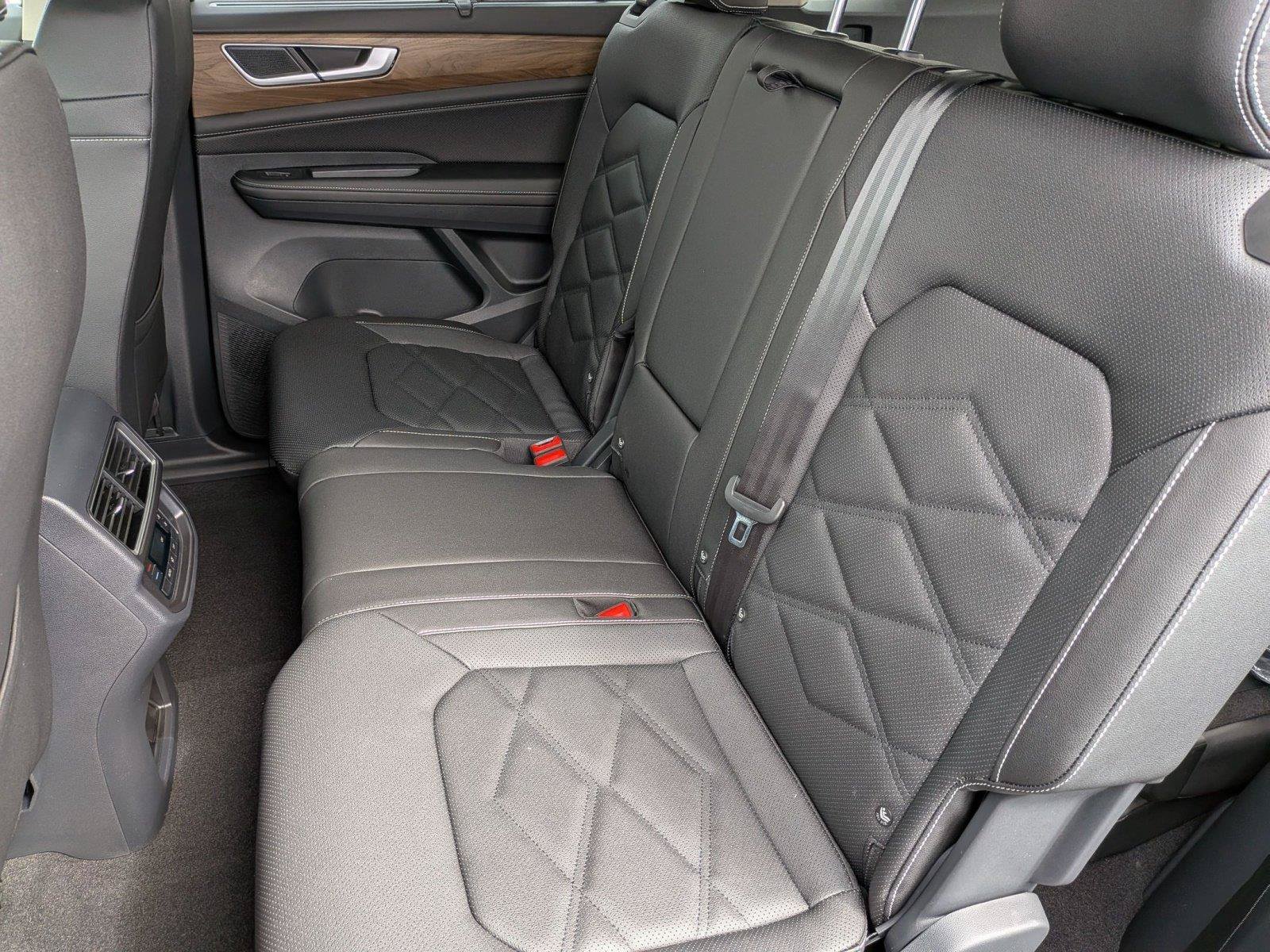 New 2026 Volkswagen Atlas SE AWD/4WD image 13