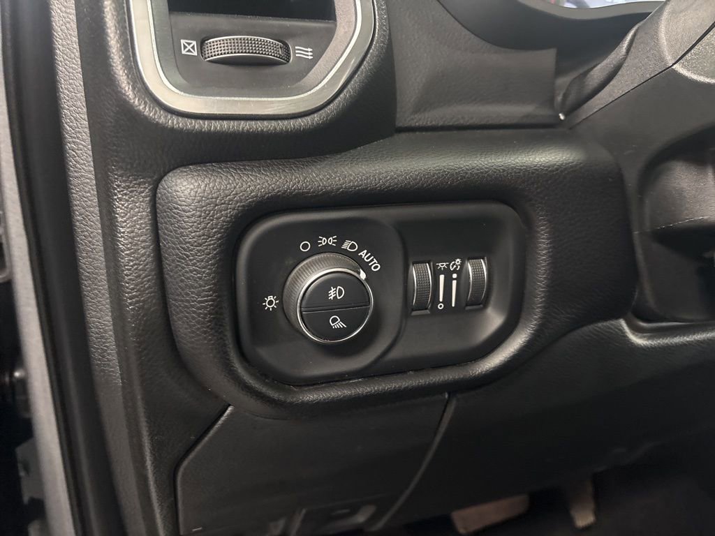 Used 2024 RAM 2500 Laramie image 14