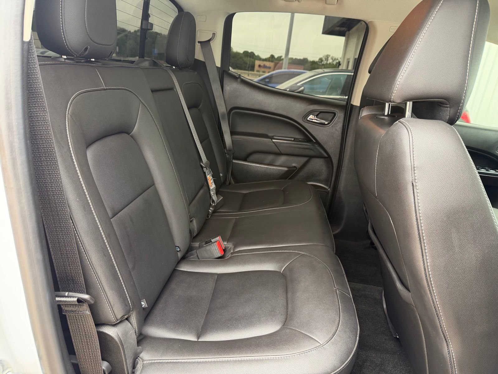 Used 2017 GMC Canyon SLT w/ Driver Alert Package RWD image 23