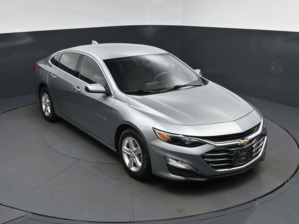 Used 2024 Chevrolet Malibu LT