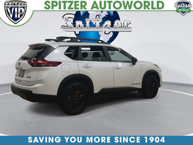 Used 2025 Nissan Rogue SV AWD/4WD image 10
