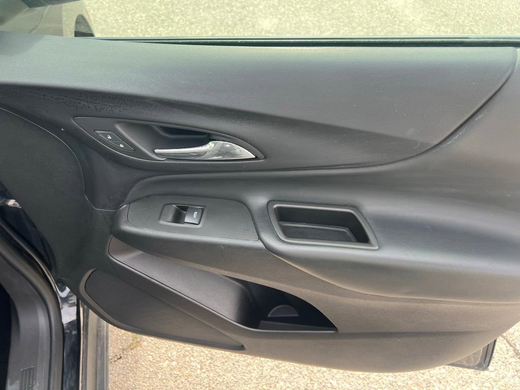 Used 2024 Chevrolet Equinox LT image 22