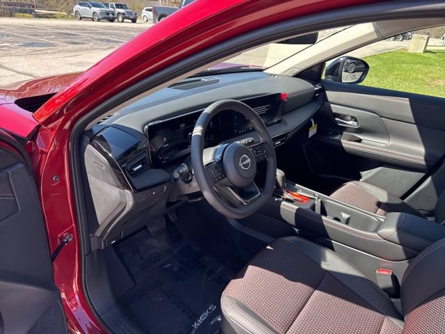 New 2026 Nissan Kicks SR w/ Cold Weather Package AWD/4WD image 53