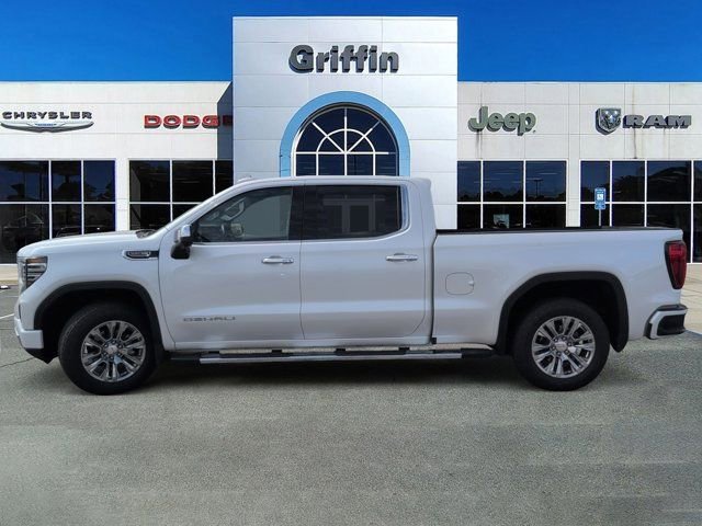Used 2022 GMC Sierra 1500 Denali w/ Technology Package AWD/4WD image 10