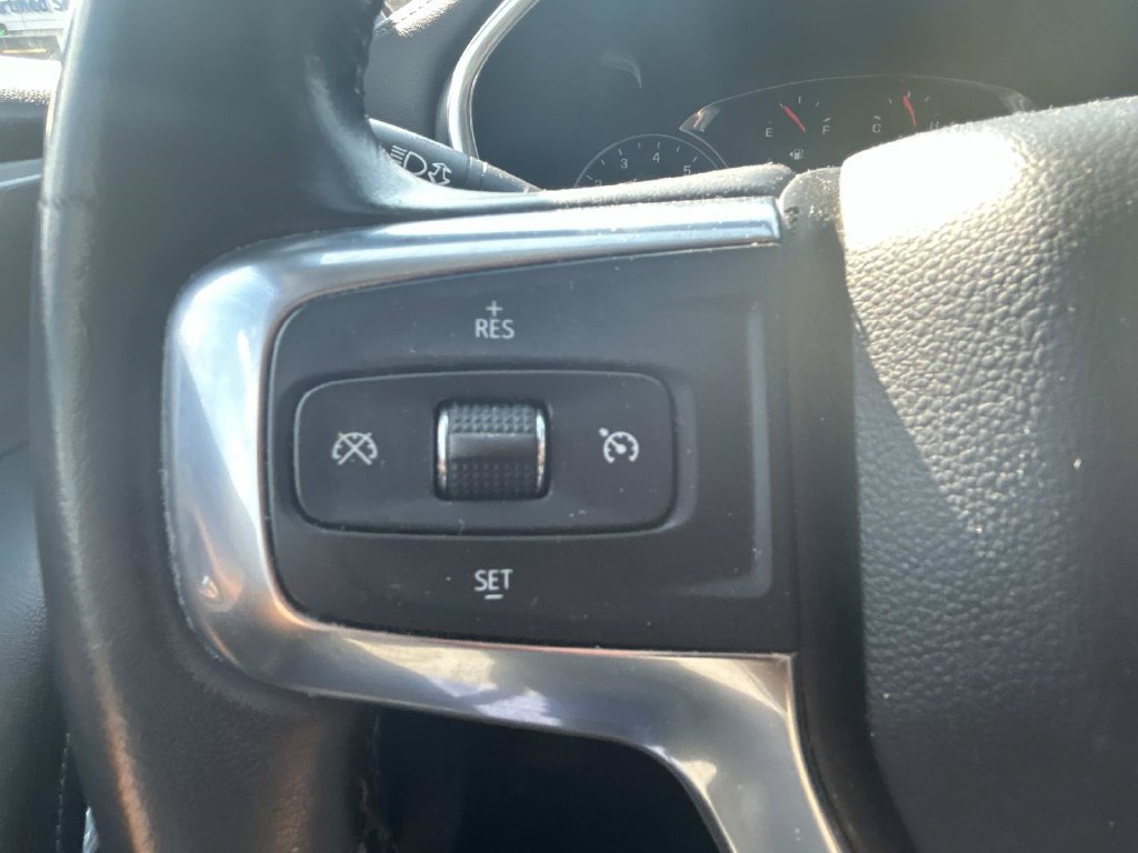 Used 2019 Chevrolet Blazer LT FWD image 22