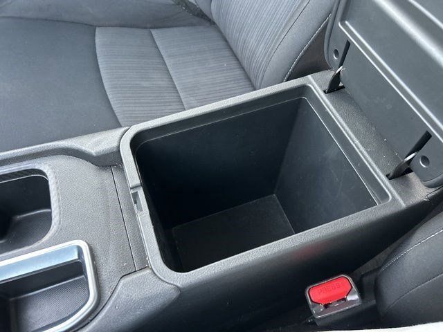 Used 2024 Nissan Sentra SV image 37