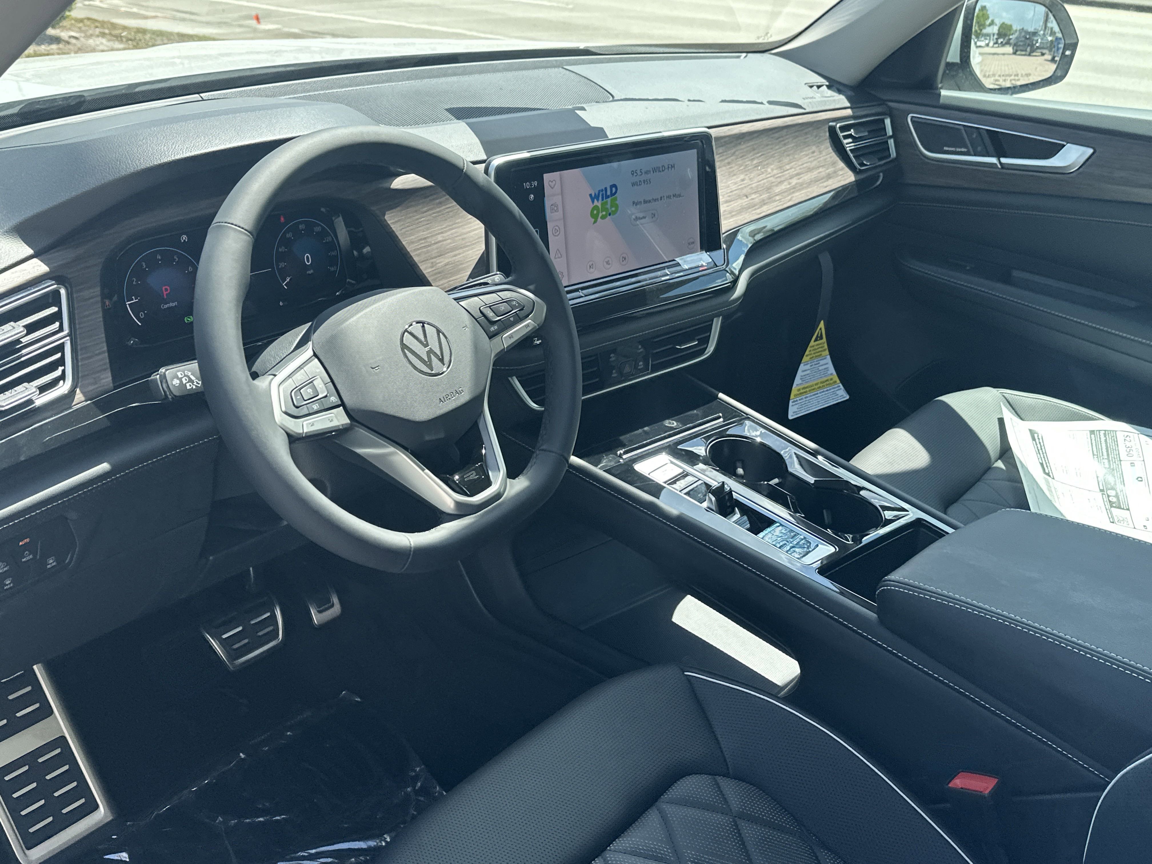 New 2026 Volkswagen Atlas SEL Premium R-Line image 13