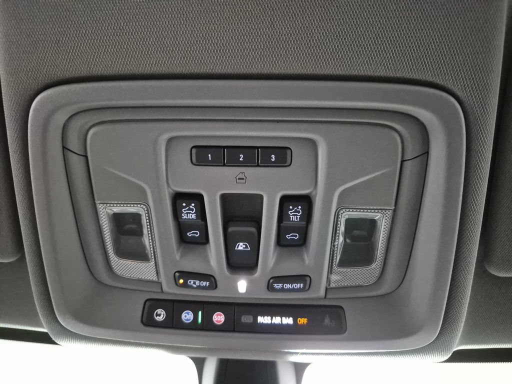 Certified 2022 GMC Sierra 1500 SLT w/ SLT Premium Package AWD/4WD image 23
