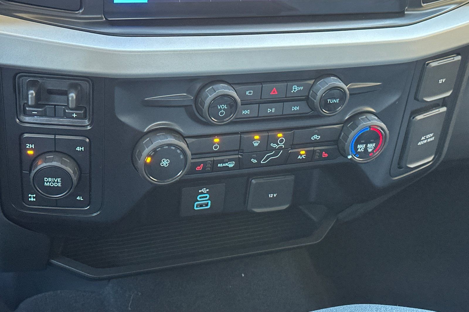 New 2026 Ford F250 4x4 Crew Cab Super Duty image 20
