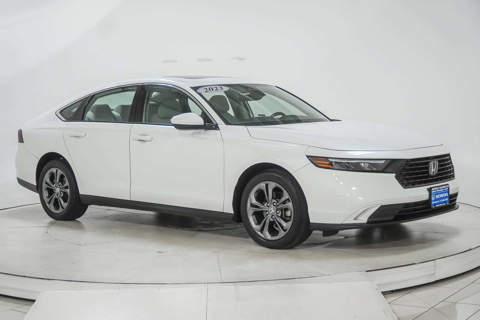 Used 2023 Honda Accord EX image 14