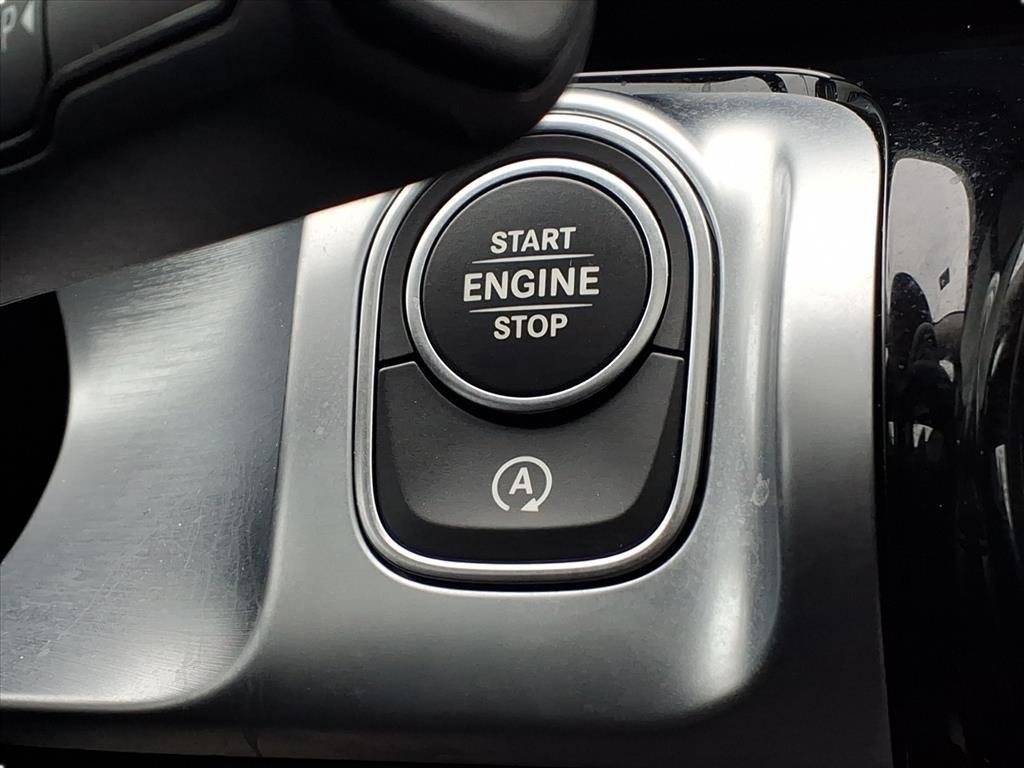 Used 2022 Mercedes-Benz GLB 250 image 27