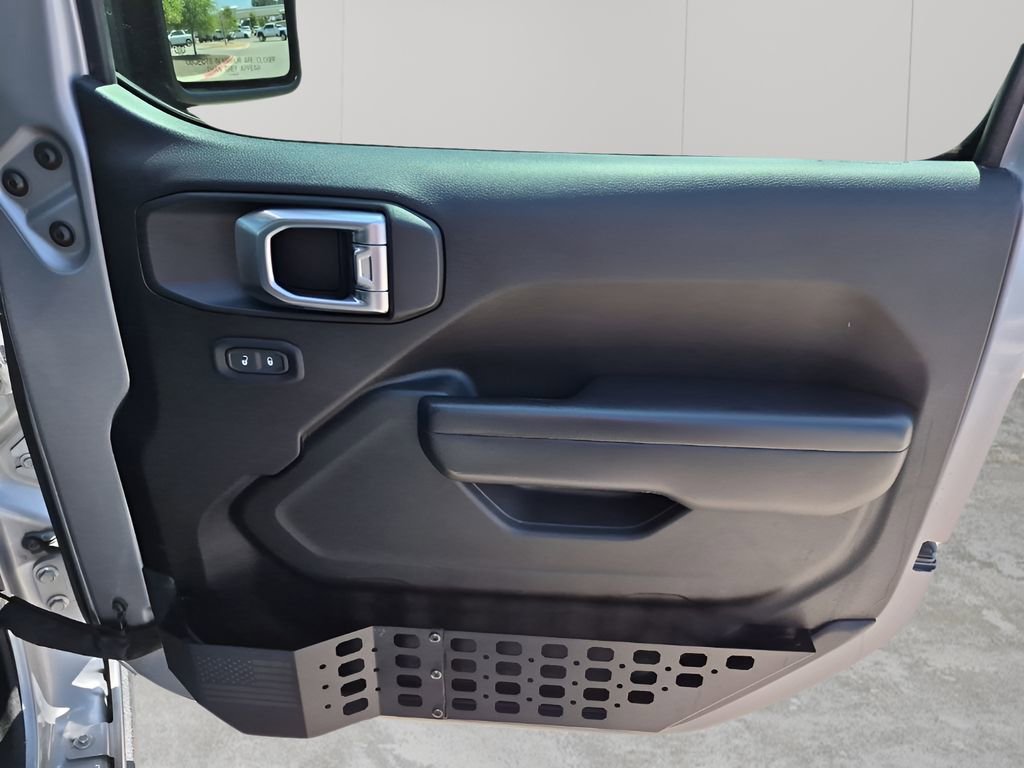 Used 2021 Jeep Gladiator Rubicon w/ LED Lighting Group image 13