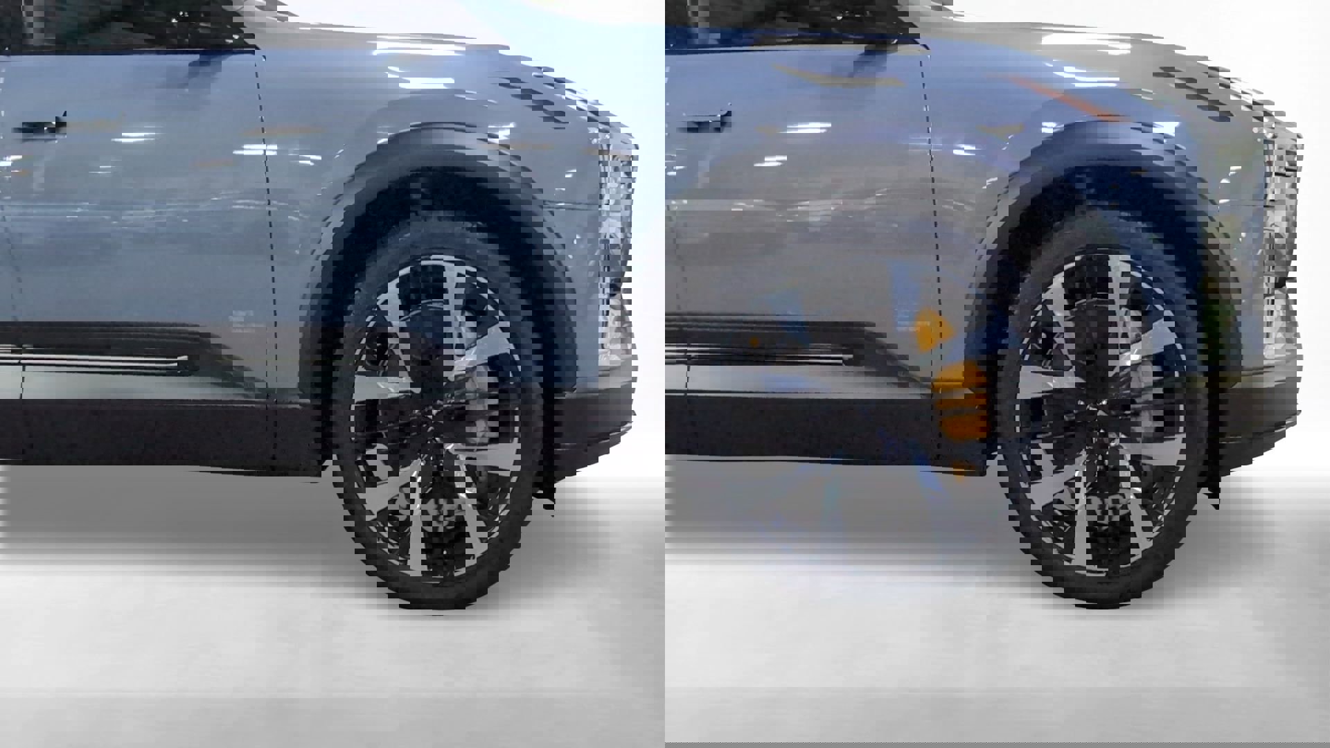 Used 2025 Polestar Polestar 3 image 23