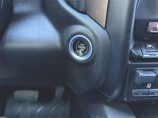 Used 2019 Chevrolet Silverado 1500 High Country w/ Technology Package image 17