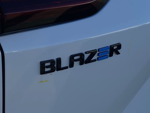 New 2026 Chevrolet Blazer EV LT image 17