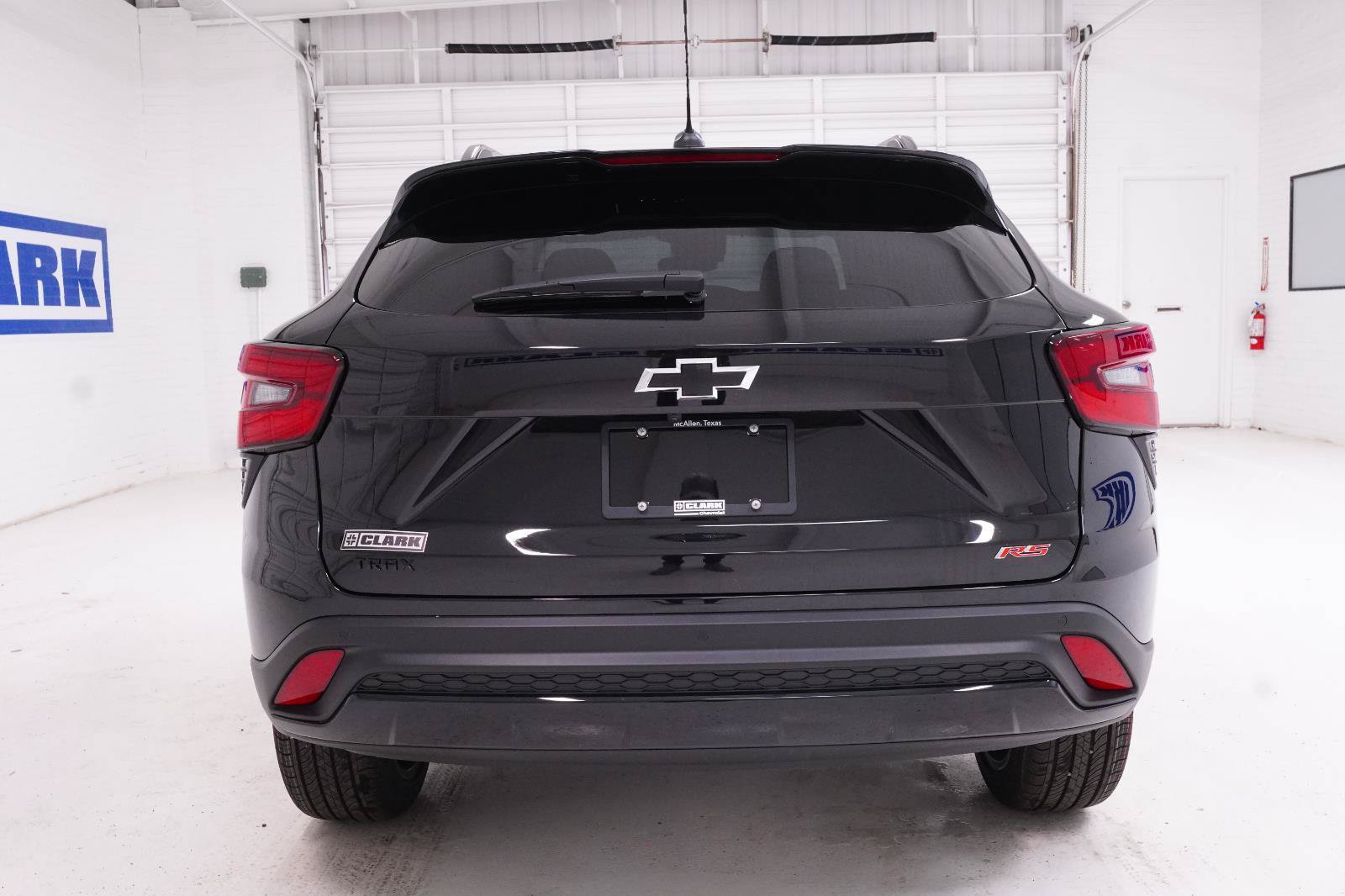 New 2026 Chevrolet Trax RS w/ Driver Confidence Package FWD image 6